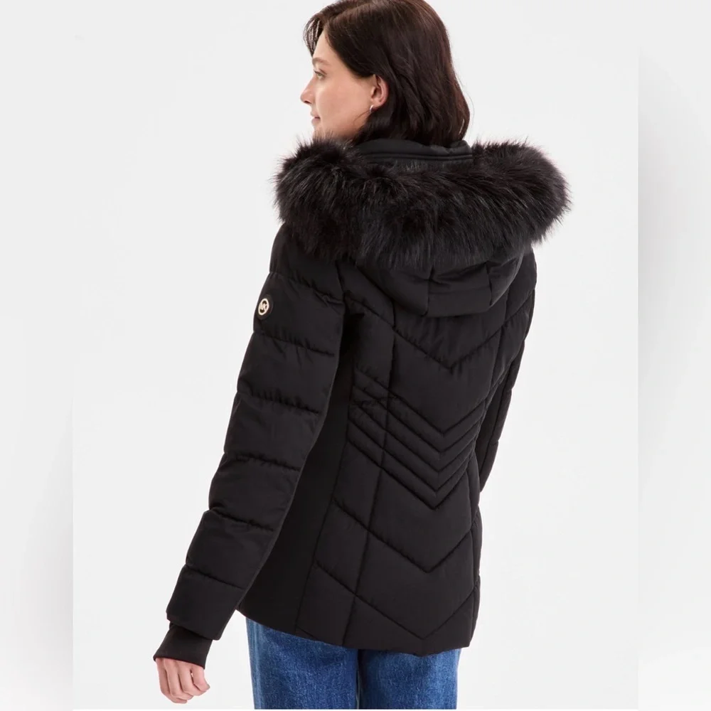 Michael Kors Black Quilted Hooded Puffer Jacket with Faux Fur Trim